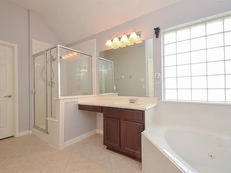 6726 Oakman Ln — Photo 24