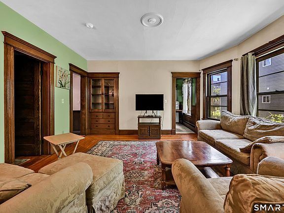 2nd image of 61 Idylwood Avenue
