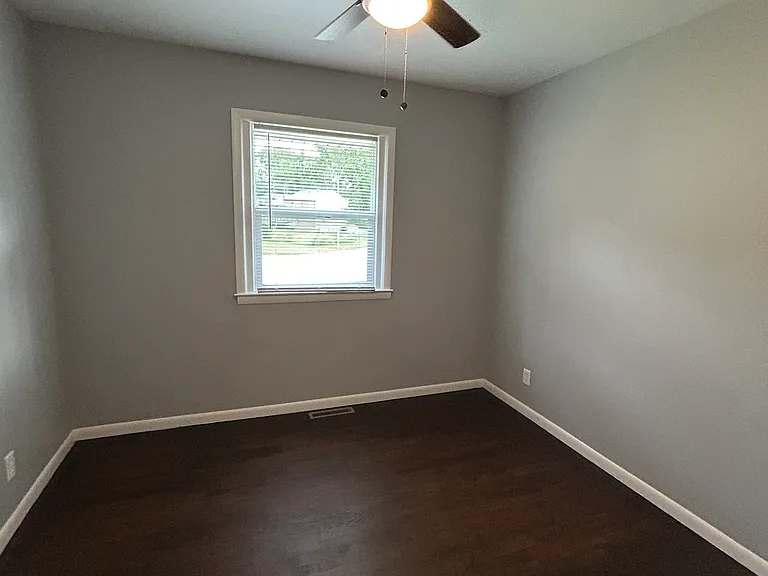 3213 S Jeffrey Cir — Photo 12
