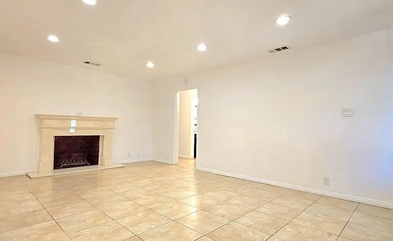 9222 De Adalena St — Photo 23