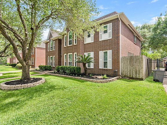 4th image of 1406 Pambrooke Ln
