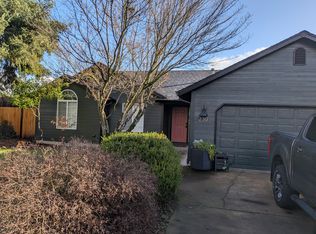 230 Ike Mooney Rd, Silverton, OR 97381