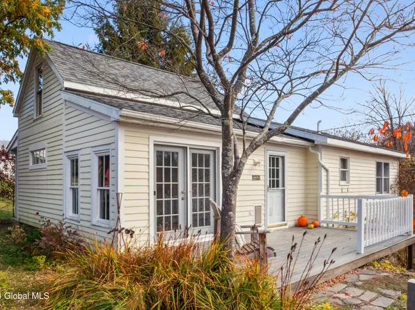 13 County Route 403, Greenville, NY 12083