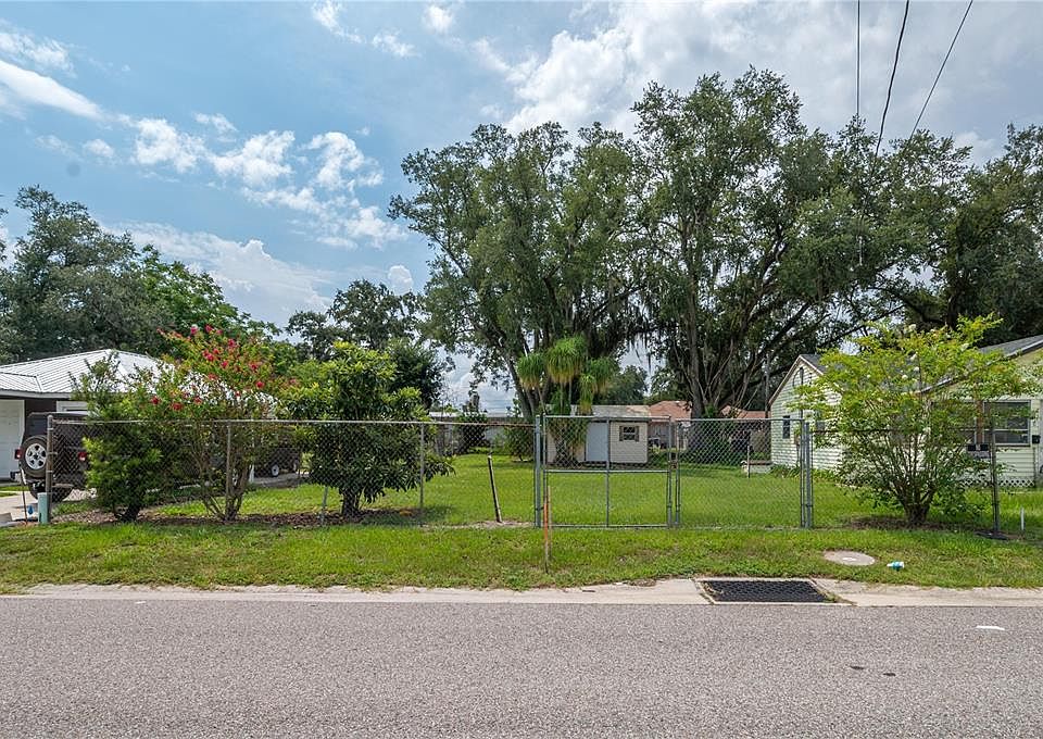1st image of 114 8TH ST LOT 30