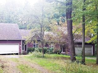 445 Howard Rd, Fulton, NY 13069