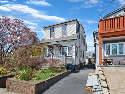 103 Rochelle Street, Bronx, NY, 10464