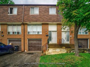 7475 Goreway Dr #49, Mississauga, ON L4T3T3