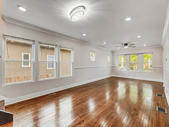 5th image of 11311 S Stewart Ave