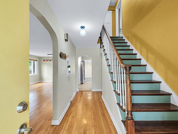 5th image of 307 S McKinley Ave