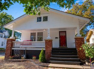 1143 SW Garfield Ave, Topeka, KS 66604
