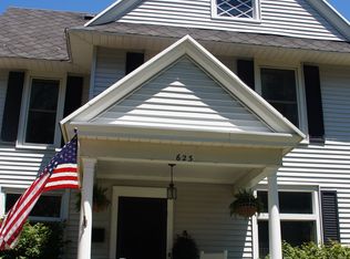 623 Lafayette Ave, Grand Haven, MI 49417