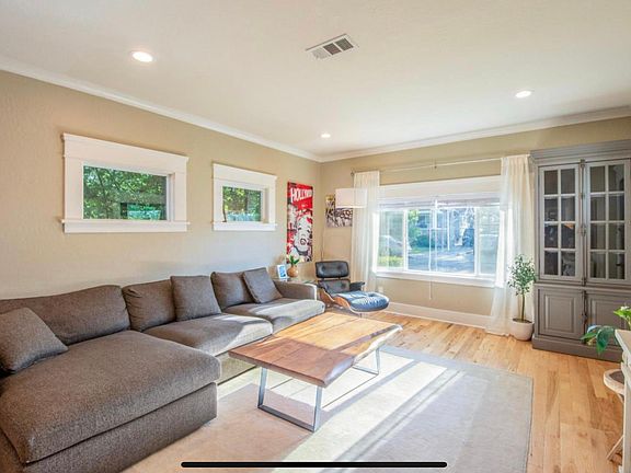 3rd image of 396 Mayellen Ave