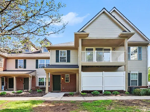 4011 Hampton Ridge Blvd, Howell, MI 48843
