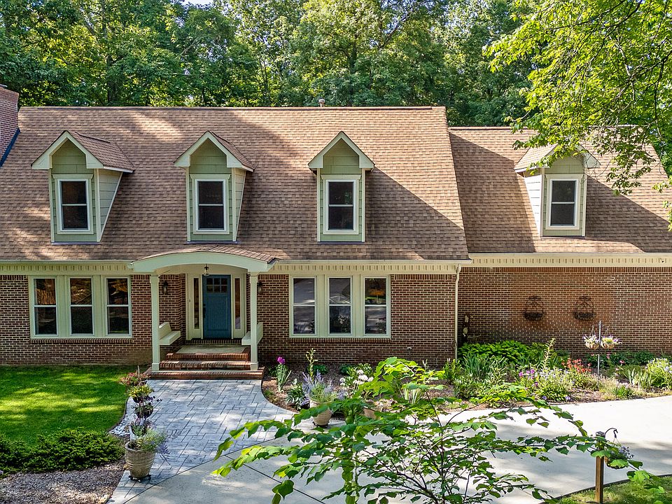 1st image of 12 Old Hickory Ln