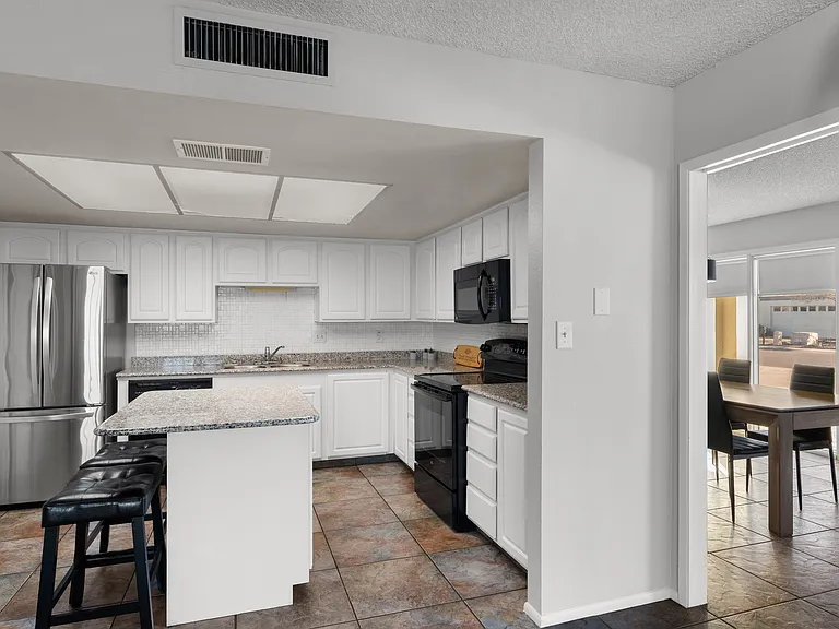 208 Bahia Ln E — Photo 16