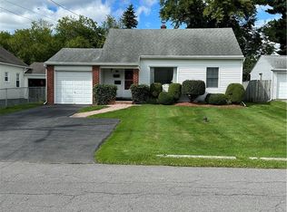 228 Leonard St, Syracuse, NY 13211