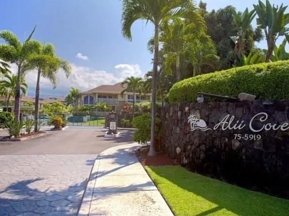 75-5919 Alii Dr APT U2, Kailua Kona, HI 96740