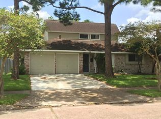 726 Academy Ln, Deer Park, TX 77536