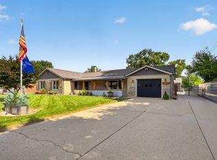 3130 27th St, Columbus, IN 47203