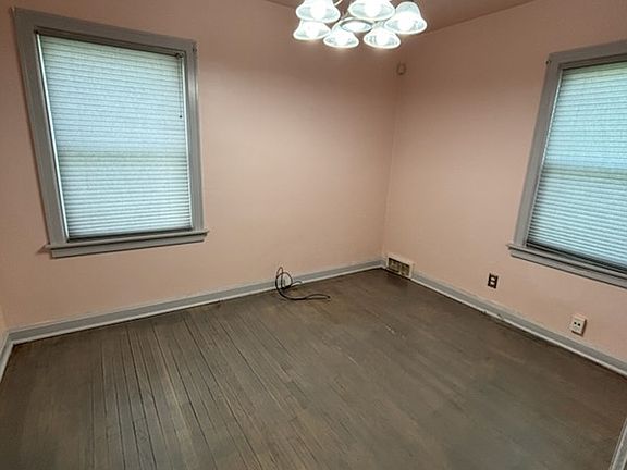 5th image of 3528 Fillmore St