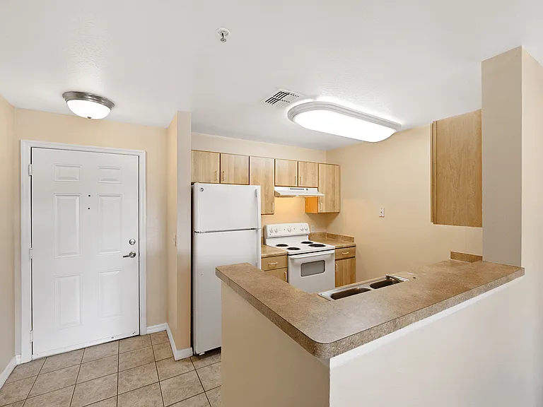 St. Luke's Life Center Apartments — Photo 12