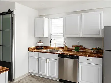 321 Fairview Ave — Photo 13