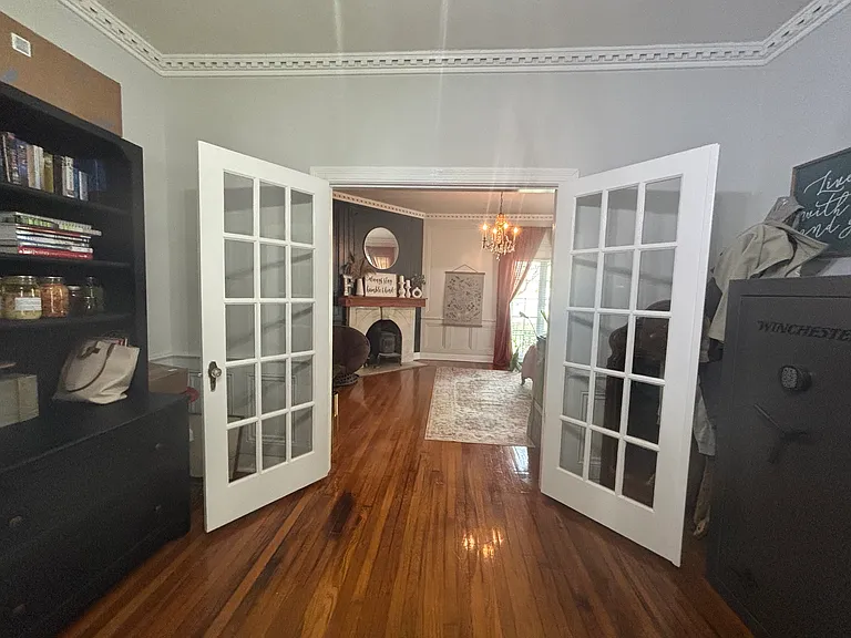 3318 Jefferson St — Photo 15