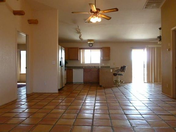 3rd image of 49031 N 15th Ave