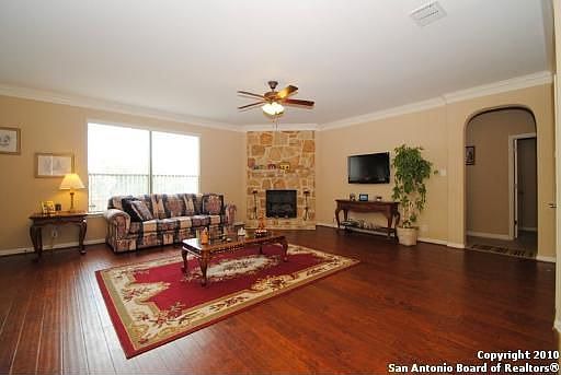 5th image of 3550 Hilldale Point