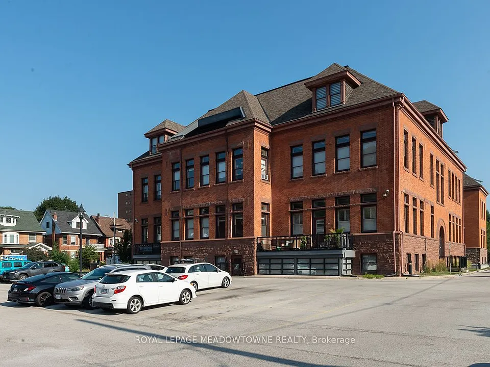 Building Photo
