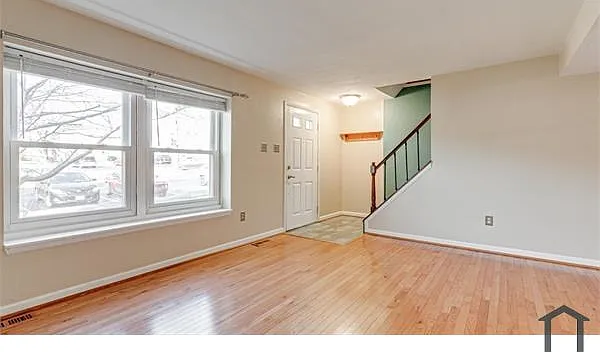 749 Sturgis Dr — Photo 12