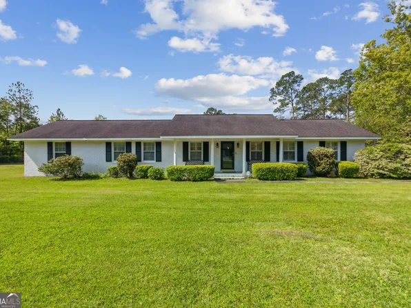 65 Rose Ave, Folkston, GA 31537