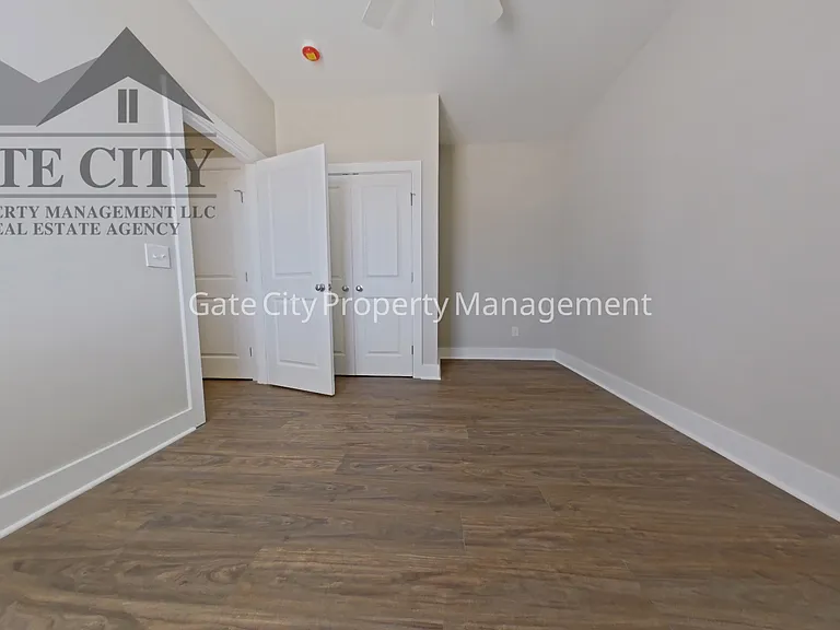 540 Wallburg High Point Rd #B — Photo 8