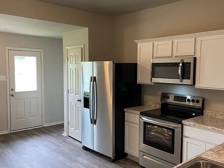 1801 Petes Pl — Photo 5