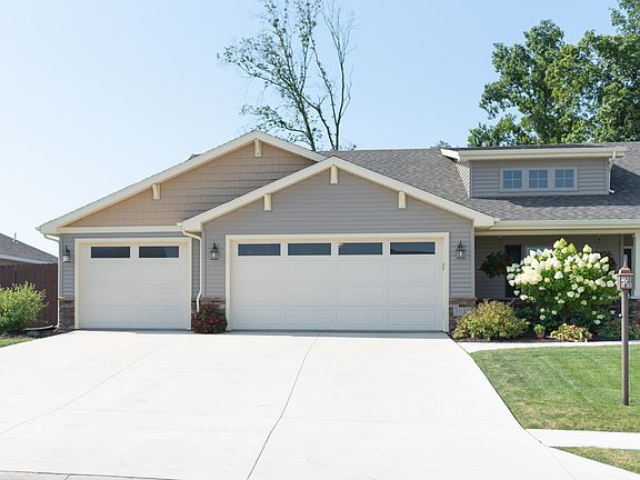 2nd image of 3030 E Pickett Ln