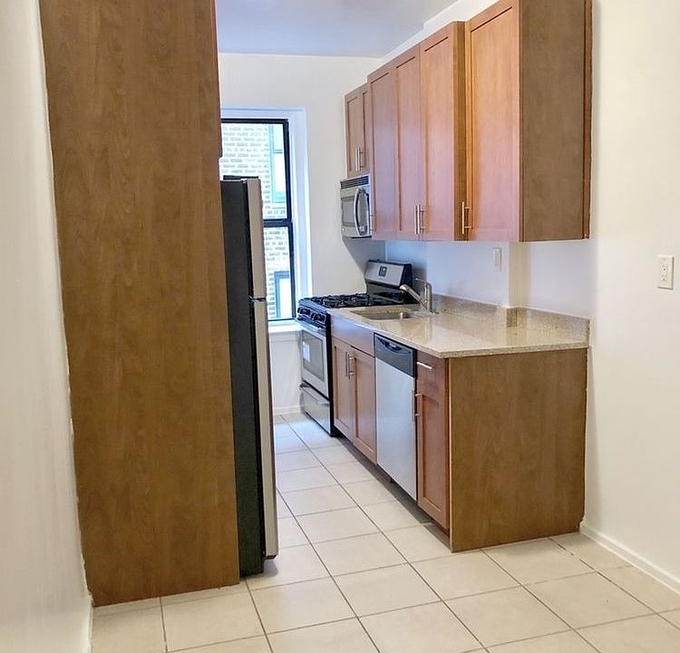 1st image of 4308 40th St APT 3D