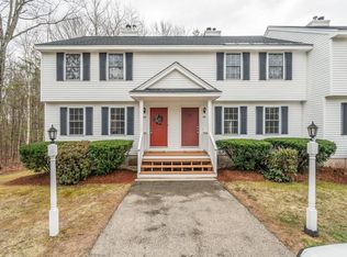 9 Old Nashua Rd UNIT B4, Amherst, NH 03031