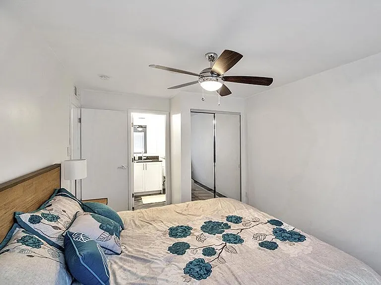 456 W Brown Rd — Photo 9