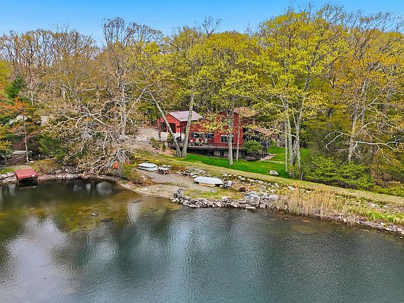 2nd image of 8 Division Road