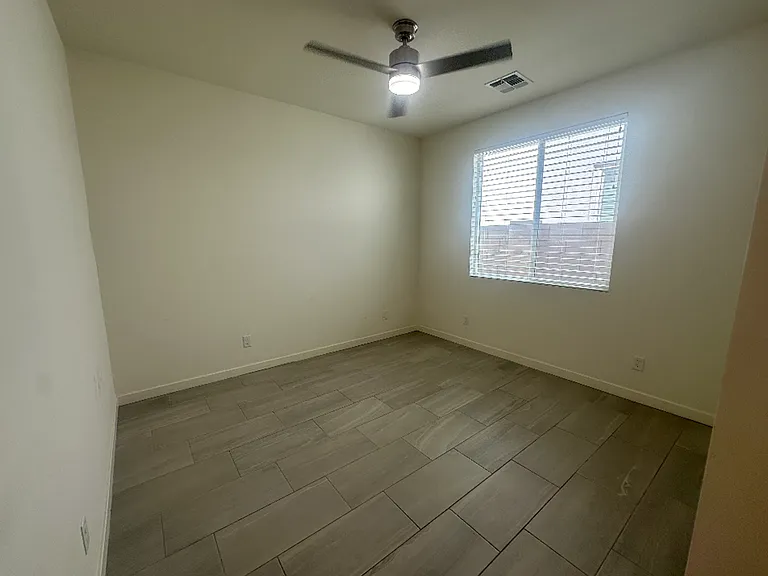 2642 E Harvard St — Photo 15