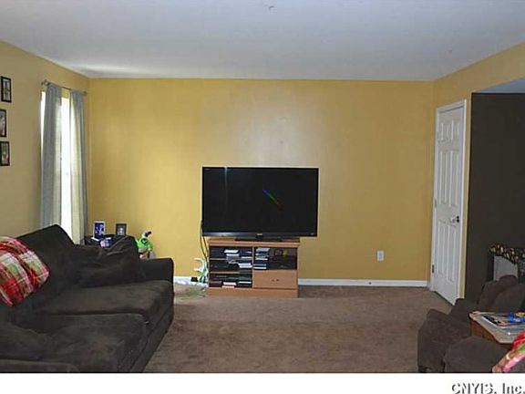 3rd image of 5576 Wyandra Dr