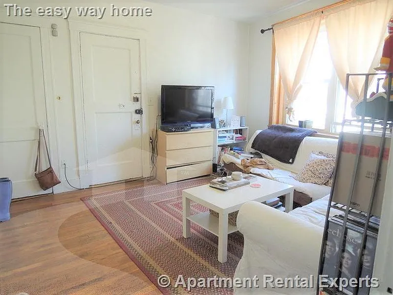 87 Hancock St #4 — Photo 3
