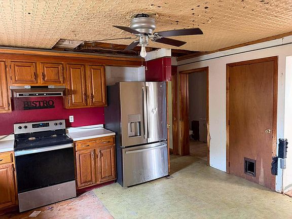 5th image of 21 Hillside Avenue