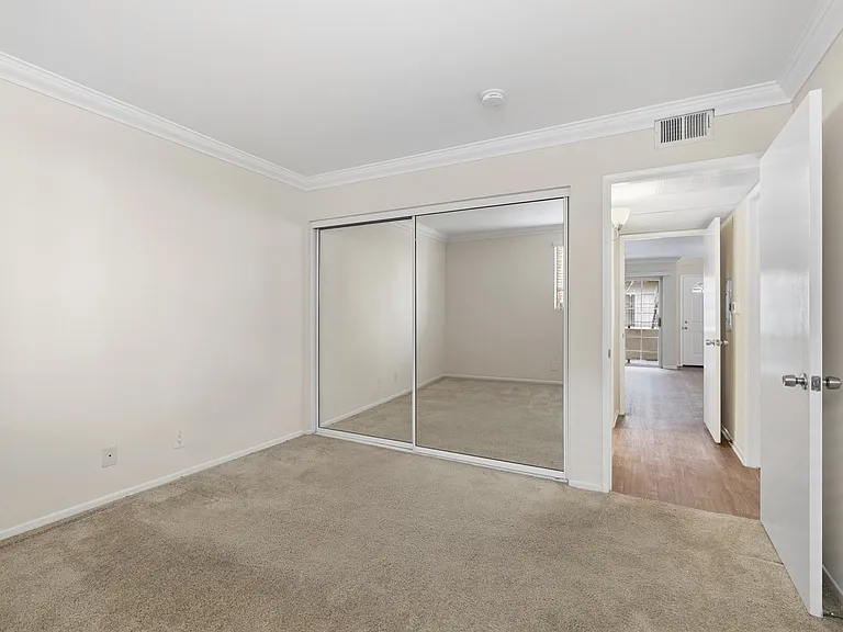 908 S Shenandoah St #103 — Photo 18