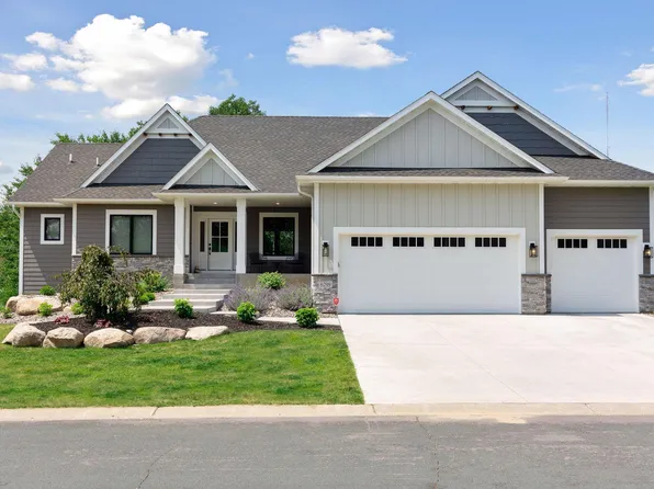 6299 Red Fox Rd, Lino Lakes, MN 55014