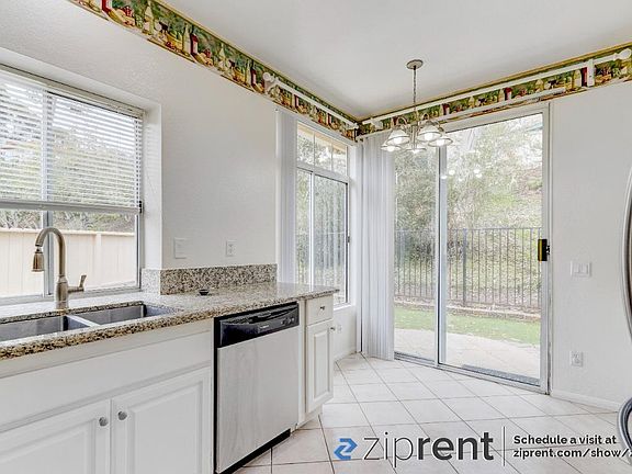 5th image of 12435 Caminito Sereno