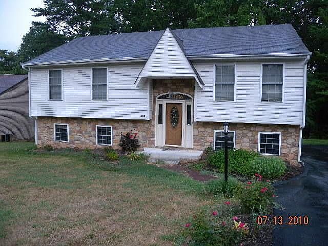 1st image of 1087 Finney Dr