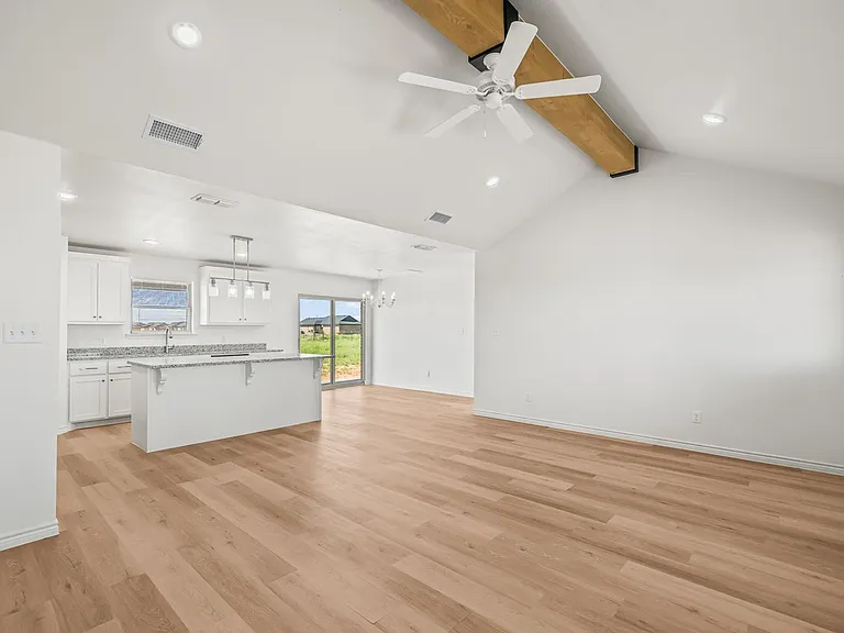 17311 N FM 400 — Photo 27