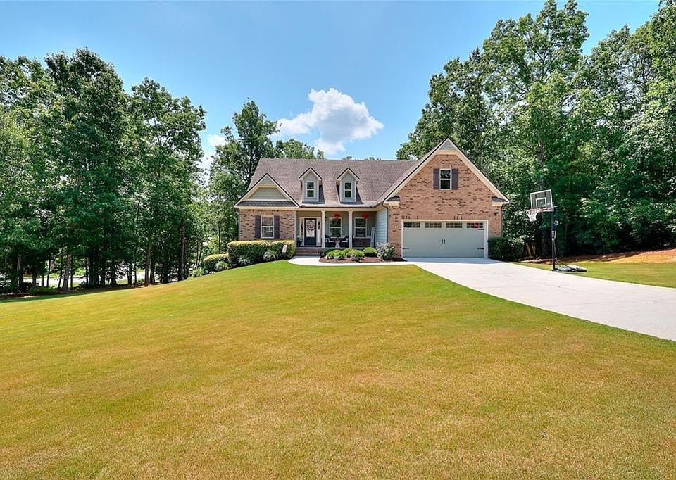 1st image of 817 Willow Grass Ct