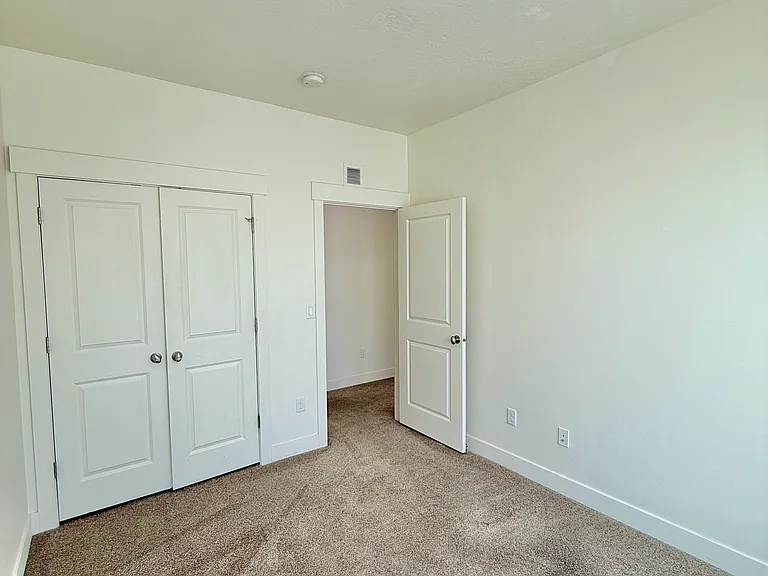 4723 W Daybreak Rim Way — Photo 36